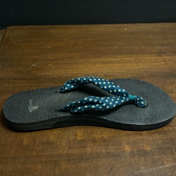 SANUK woman’s sz 5 YOGA SLINGER Teal Dots YOGA MAT FOOTBED THONG SANDALS - Picture 3 of 6